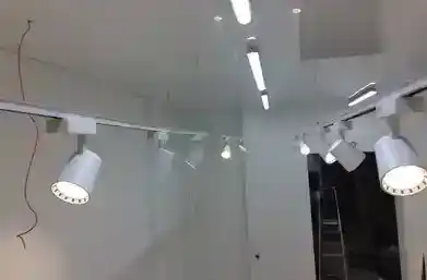 Монтаж освещения